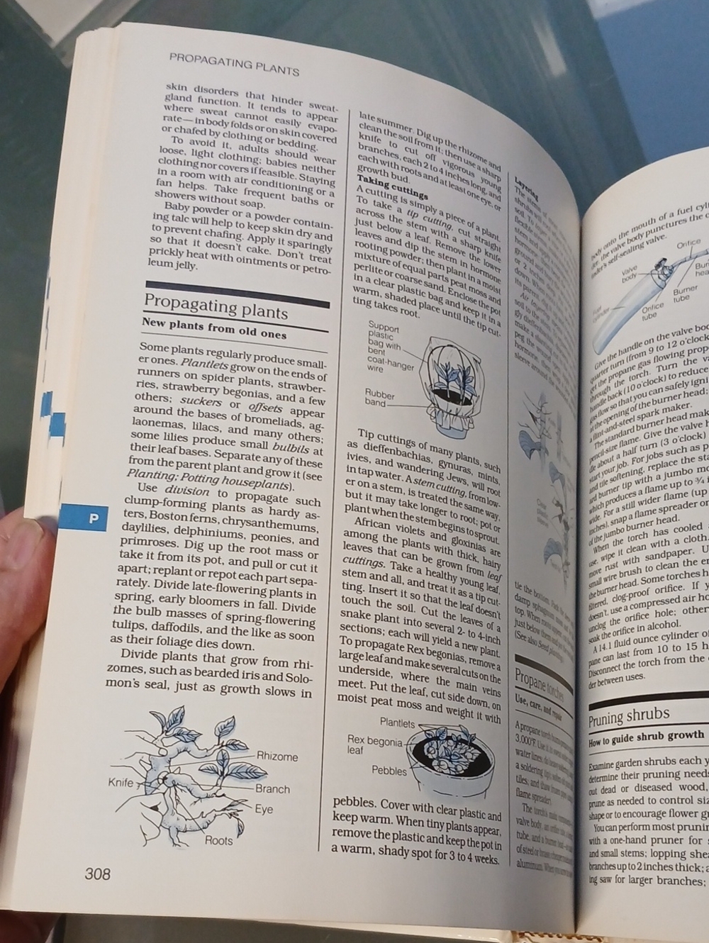 How to Do Just About Anything: A Money-Saving guide Reader's Digest - Picture 10 of 10